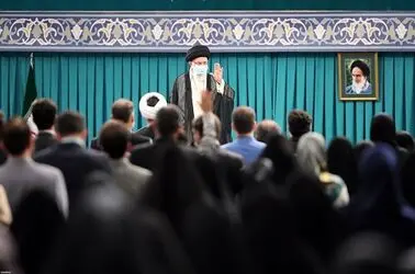 دیدار جمعی از نخبگان و استعدادهای برتر علمی با رهبر انقلاب/گزارش تصویری