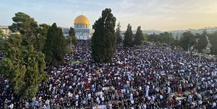 مسجدالاقصی میزبان 200 هزار نمازگزار/گزارش تصویری