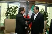 نشست مشترک وزیر بهداشت و مدیرعامل بانک ملت