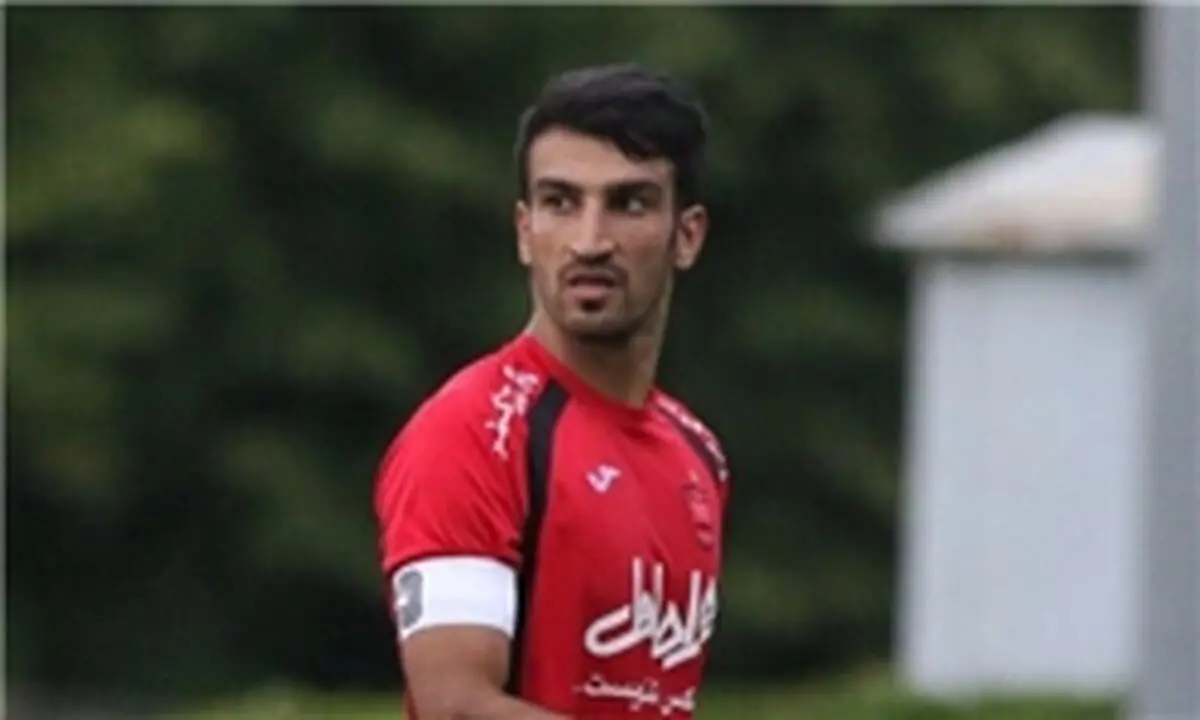 مدافع پرسپولیس فردا زیر تیغ جراحی می‌رود