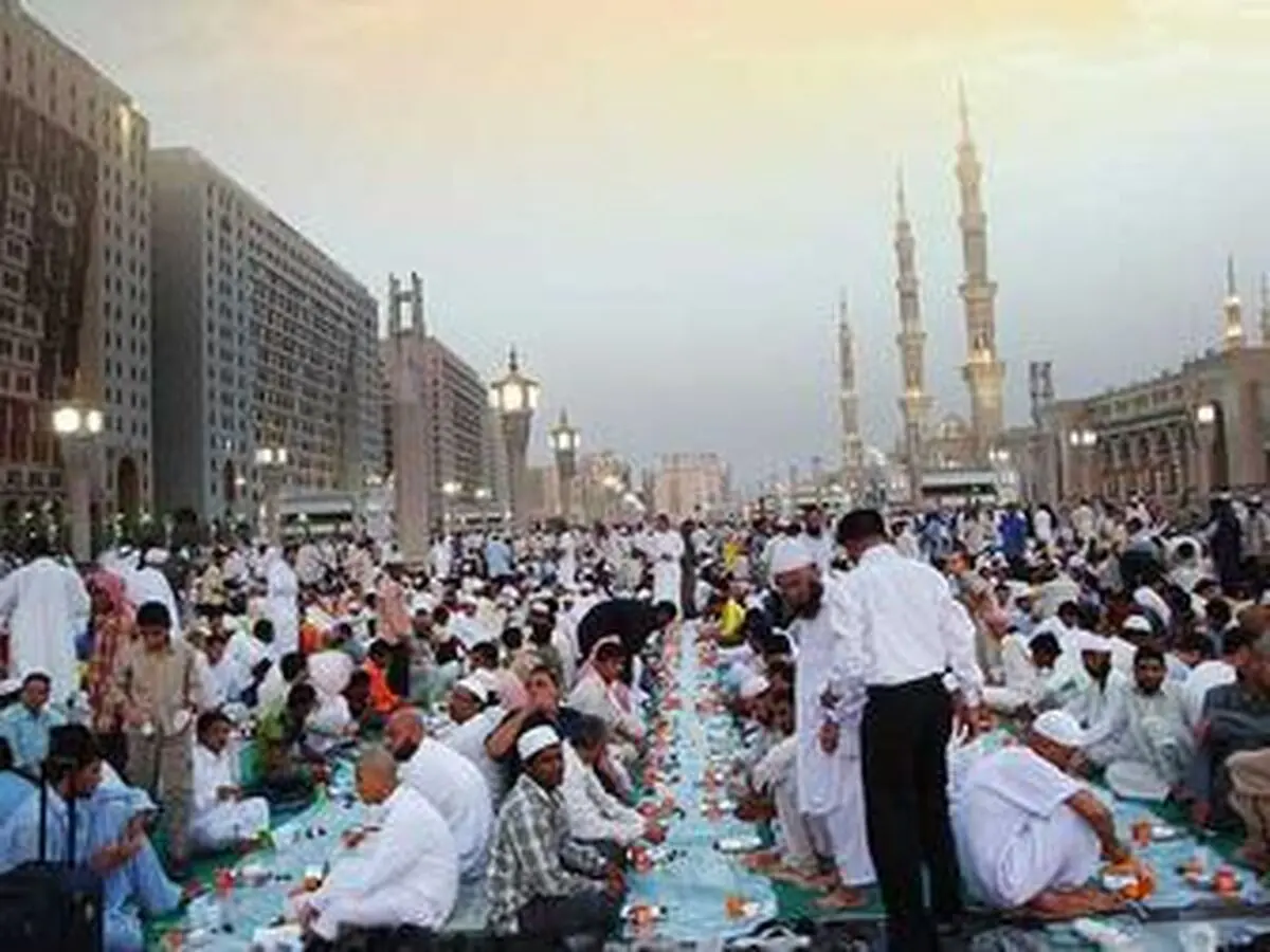 همه انسان‌ها با هم برادرند