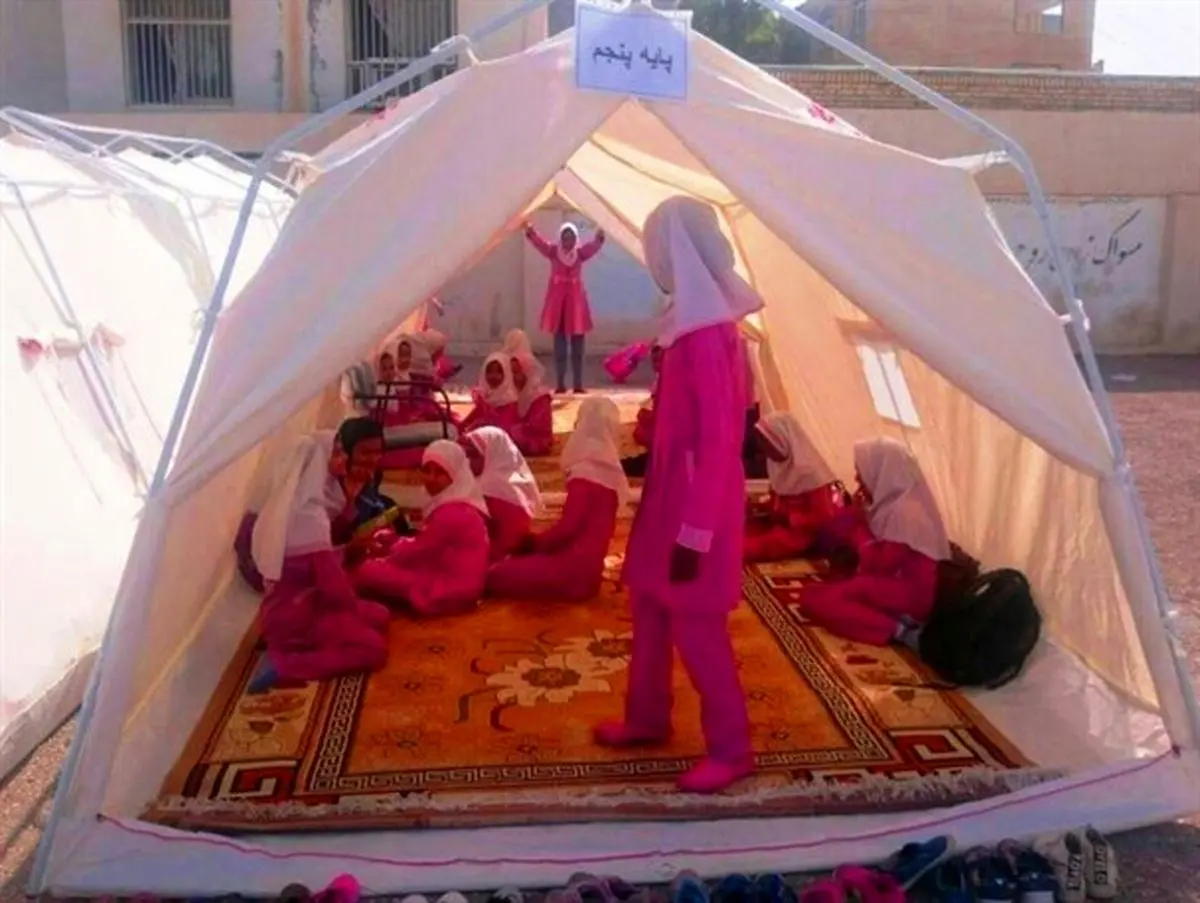 مدارس فرسوده قشم درحال فرو ریختن