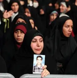 دیدار هزاران نفر از مردم خوزستان و کرمان با رهبر انقلاب اسلامی/ گزارش تصویری