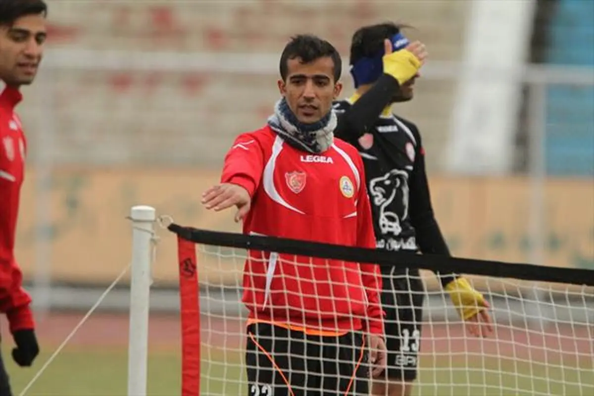 بازیکن سابق استقلال:پرسپولیس شانس ائل قهرمانی است