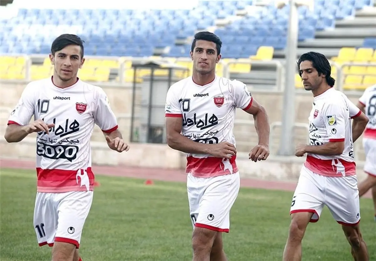 هافبک پرسپولیس ماندنی شد