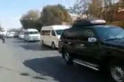 کاروان دولت در خیابان منتهی به محل سخنرانی روحانی/فیلم