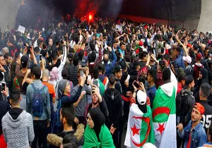مردم الجزائر برای دوازدهمین جمعه متوالی به خیایان آمدند
