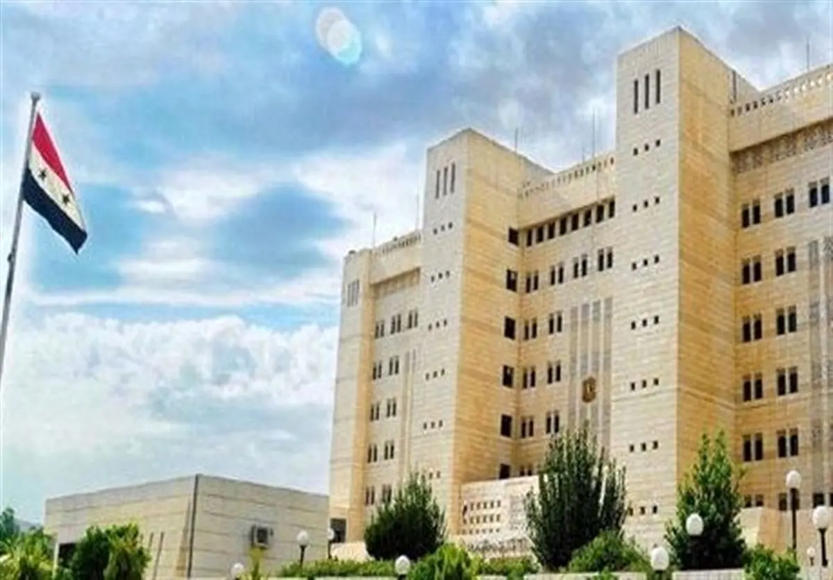 حق دفاع از خود به هر طریقی را داریم