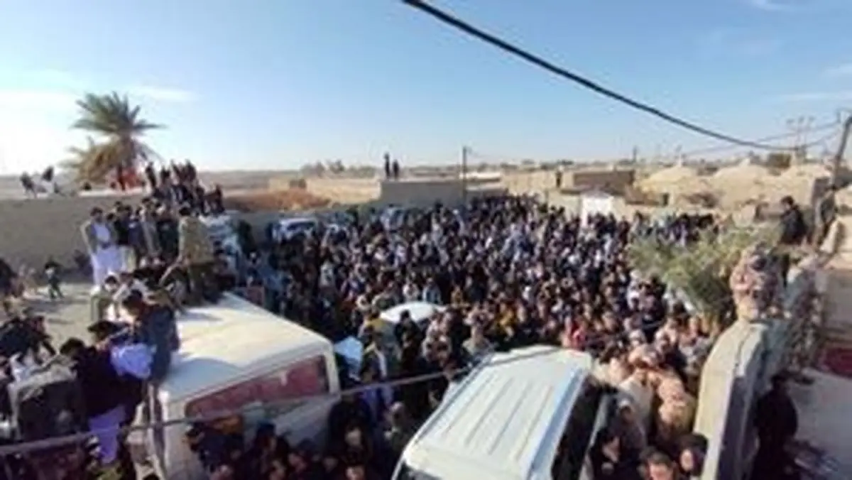 دیدار رئیسجمهور با مردم روستای کلوخی زابل