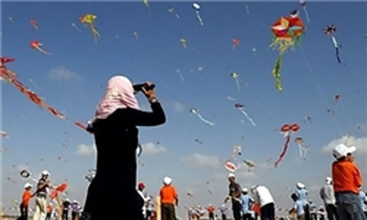 پرواز بادبادک ها در "آب و آتش"