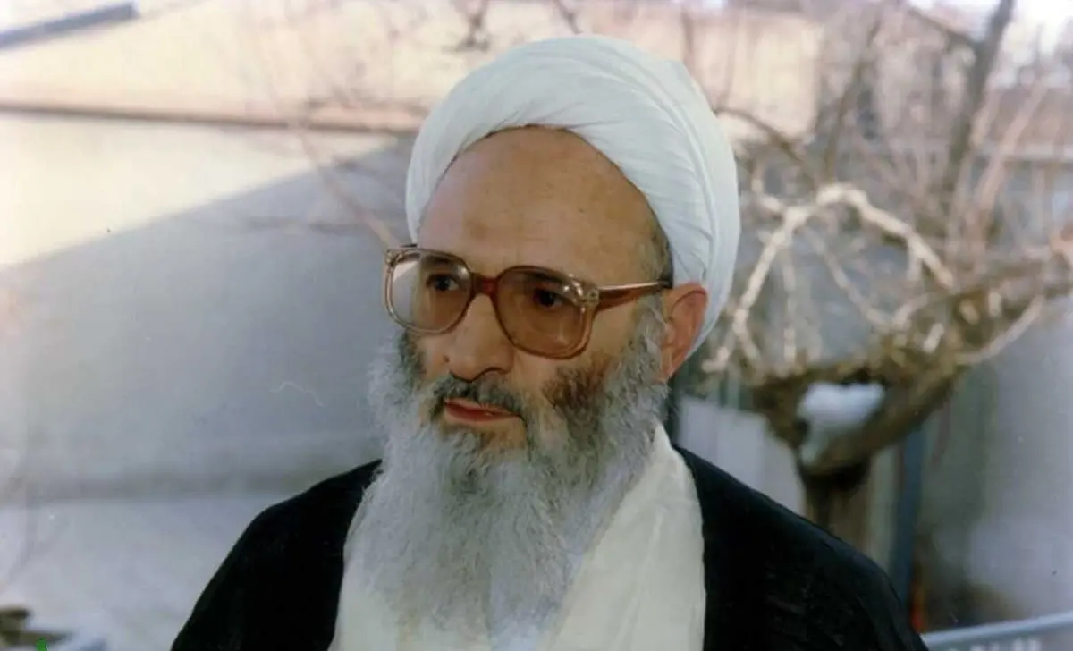 علامه حسن زاده آملی درگذشت