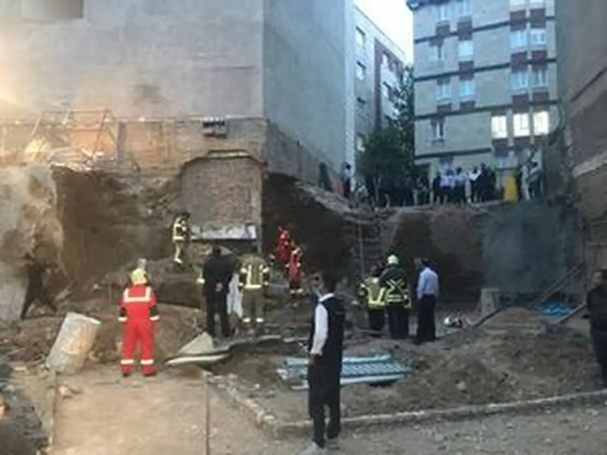ریزش آوار در جنوب تهران 