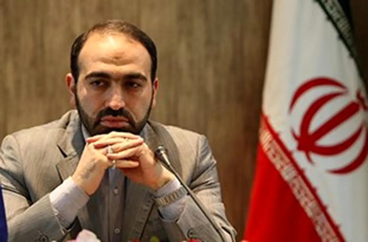 مدیری که سیاسی نباشد صرفاً یک سیبزمینی است