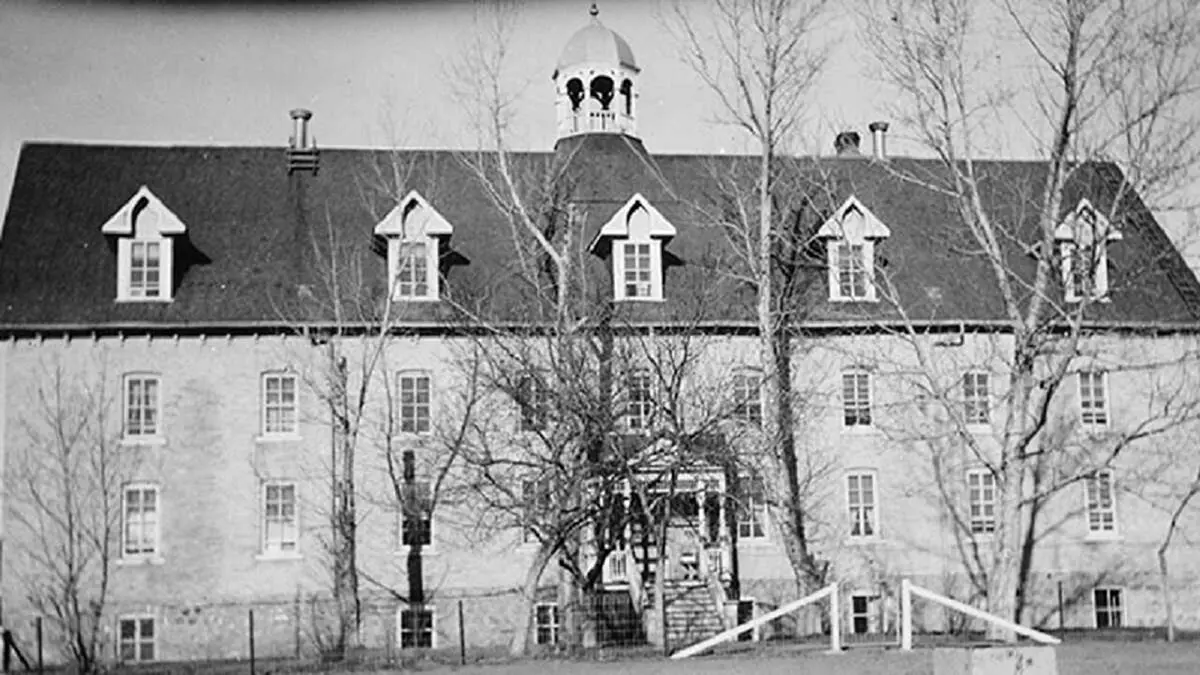 کشف صد‌ها گور بی نام و نشان جدید در کانادا