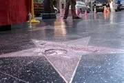 محصور شدن ستاره ترامپ در پیاده‌روی مشاهیر هالیوود
