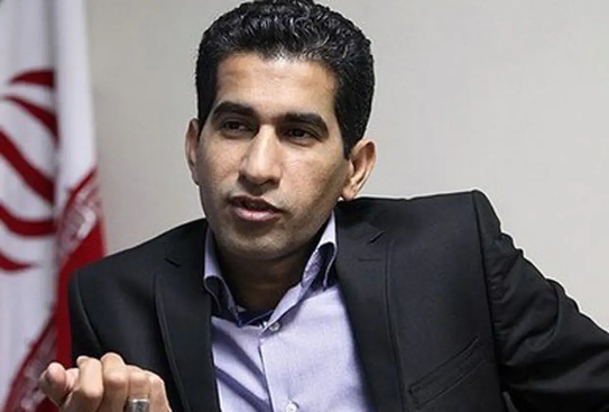 نظر کامرانی‌فر درباره چیدمان داوری