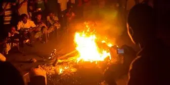 زنده سوزاندن بیش از 30 نفر توسط اوباش