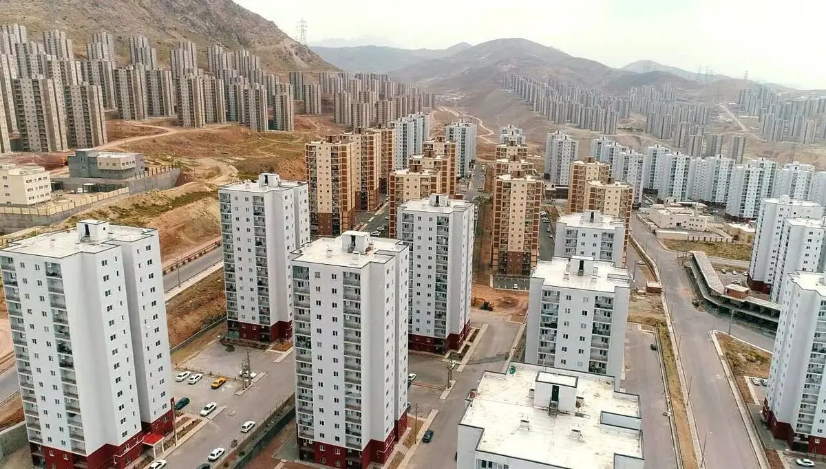 زندانیان چینی در ایران مسکن می سازند؟ 
