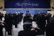 معنی کتیبه نصب‌شده در دیدار فرماندهان نیروی هوایی ارتش با رهبر انقلاب
