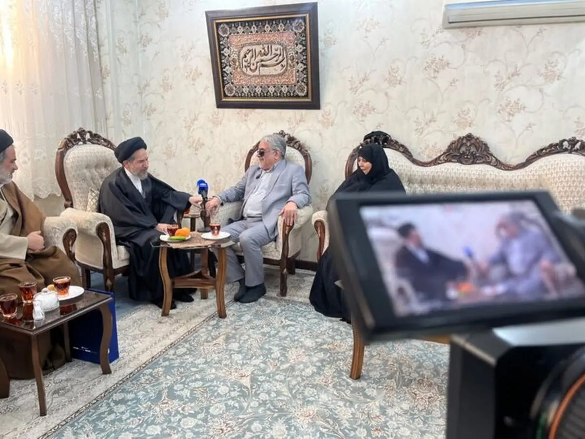 تصاویری از حضور نمایندگان رهبر انقلاب در منازل جانبازان