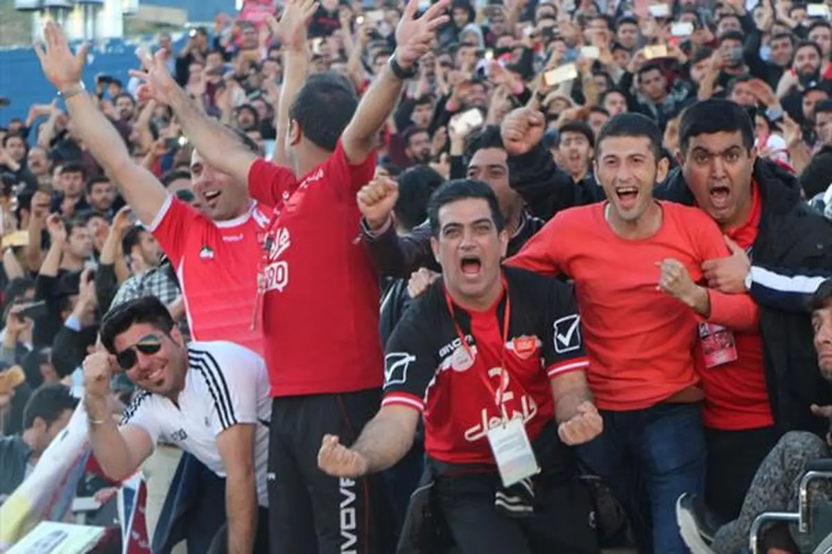 پرسپولیسی ها به دنبال همه بلیت های بازی با پدیده