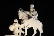 
تندیس والرین به محل دائمی خود در تهران انتقال یافت
