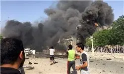 حملۀ انتحاری یک بمب‌گذار به یک پایگاه نظامی یمن 