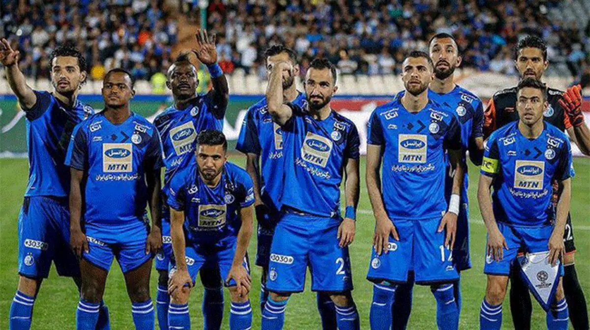 تیپ منشوری و عجیب ستاره استقلال سوژه پرسپولیسی‌ها