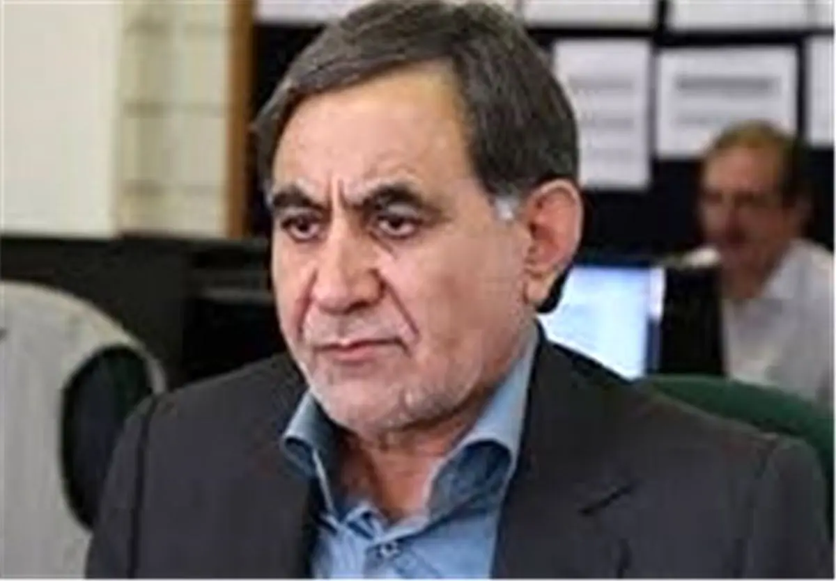آقامحمدی: در حمایت از اصولگرایان کنار رفتم