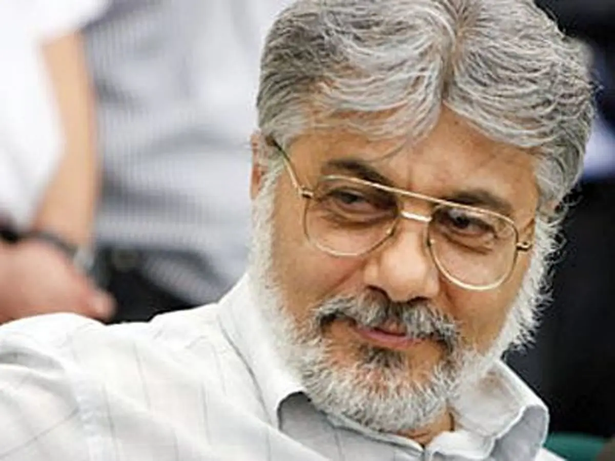 قصه حسن روحانی قصه عروس هزار داماد است!