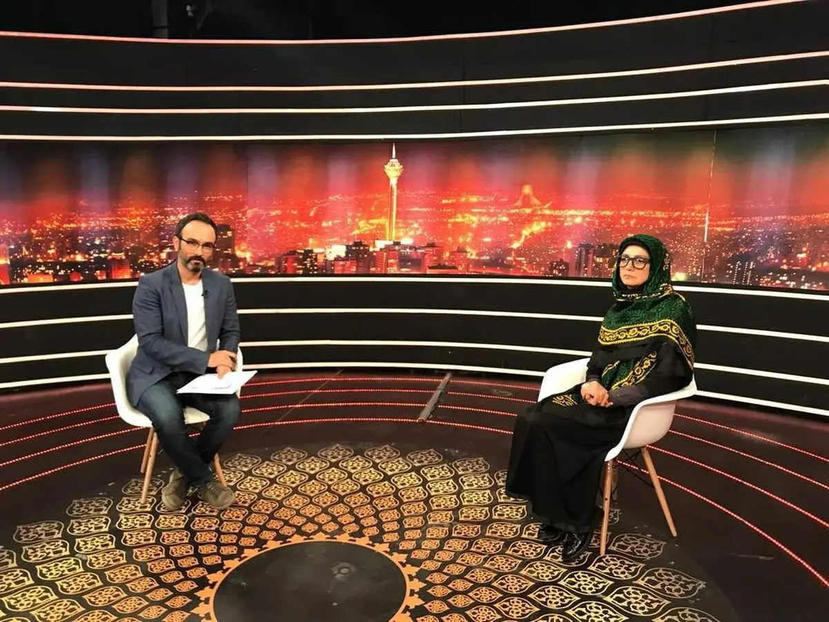 رویا جاوید نیا: سلبریتی ها باید صحیح از شبکه های اجتماعی بهره ببرند