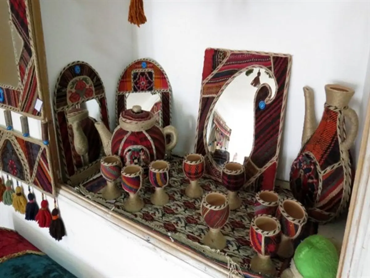 خودکفایی بانوی کردستانی درهنر صنایع دستی+عکس