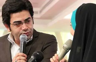 ترانه‌خوانی فرزاد حسنی برای همسرش + فیلم