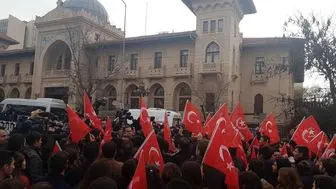 اعتراض مردم ترکیه به سفر تیلرسون به این کشور+ عکس