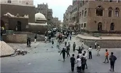 انفجار خودروی بمب‌گذاری شده مقابل یک مسجد در «صنعا»