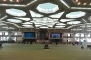 ماجرای حذف نرده‌های جداکننده مردم و مسئولان در نماز جمعه تهران+ واکنش ها