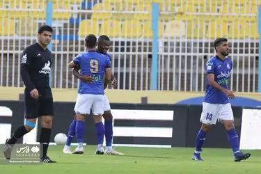 7FC69514-1CF5-4383-BEBB-1ADB7F56BF7E