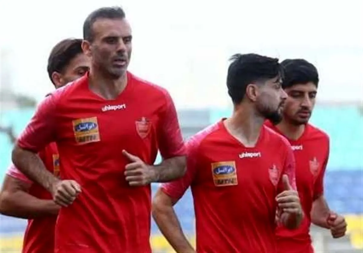 پرسپولیسی ها هنوز پاداش نگرفته اند!/ عصبانیت بازیکنان