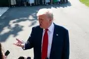 نمایش تصاویر جنجالی از «ترامپ» در انگلیس همزمان با سفر وی+ عکس