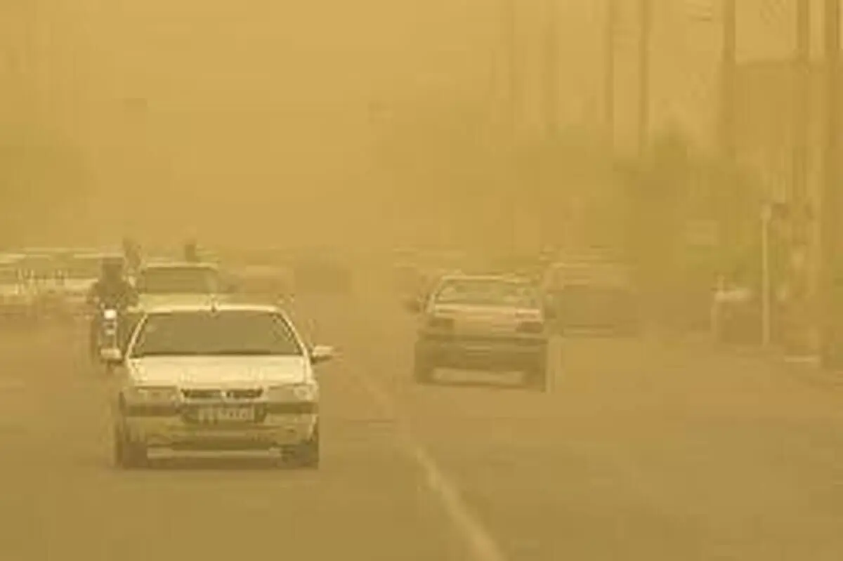 گردوخاک شدید به این جاده‌‌ها رسید
