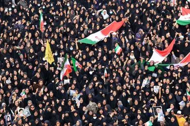 81a405bc6be94143a3008eb2aa30d5bb