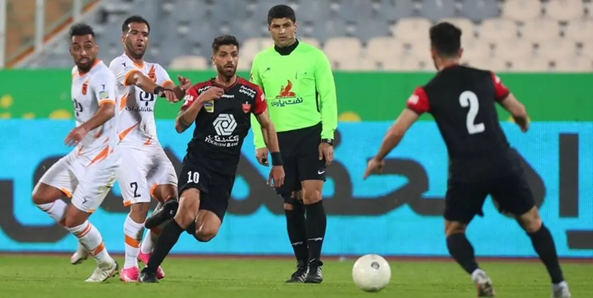  بازی صنعت نفت و پرسپولیس برگزار می شود