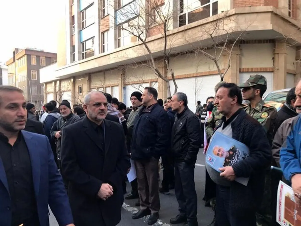 حضور وزیر آموزشوپرورش در مراسم تشییع سردار سلیمانی