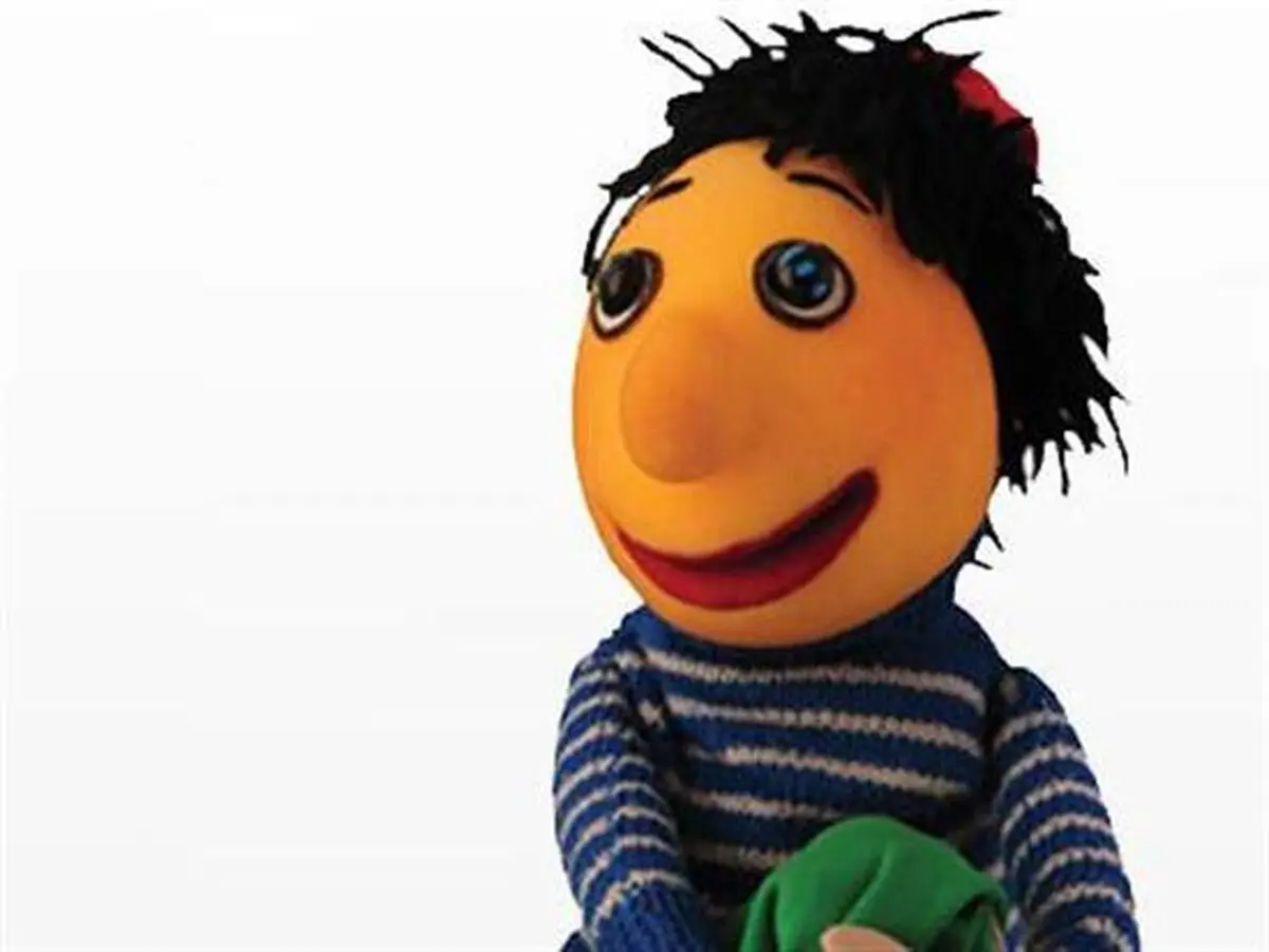 عکسی از پشت صحنه کلاه قرمزی ۹۶