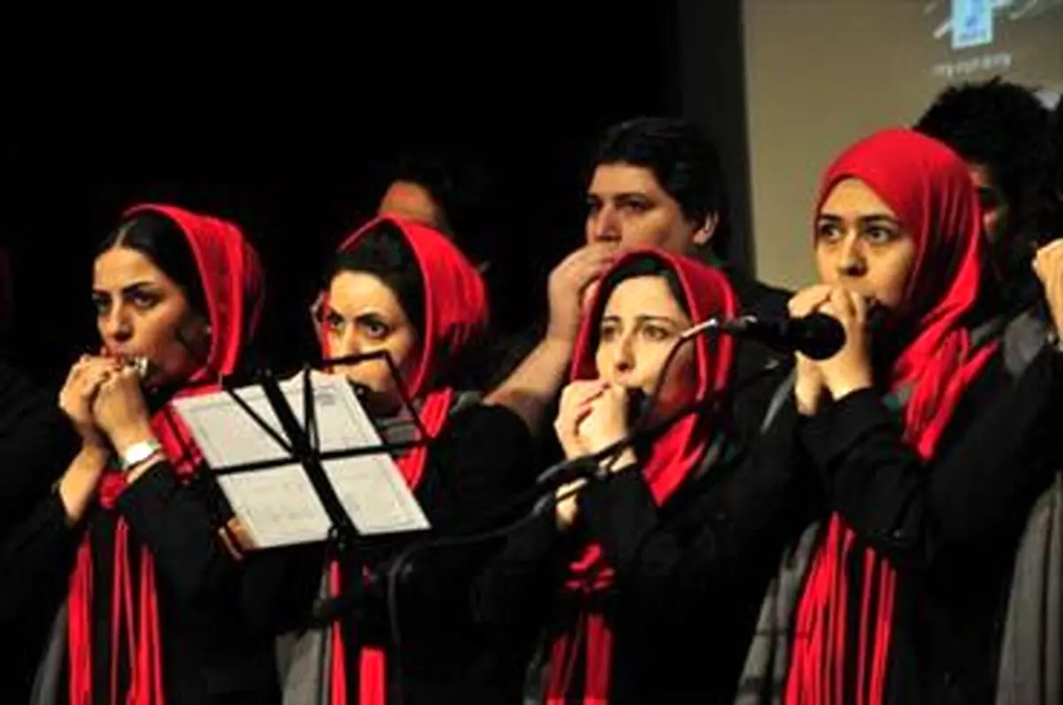 شازده کوچولو قطعه «اهلی شدن» را مینوازد