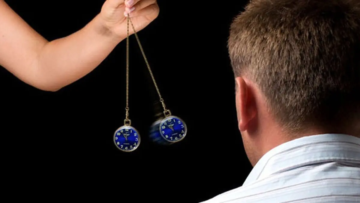 چگونه دیگران را از راه دور هیپنوتیزم کنیم؟