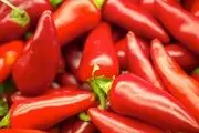 فلفل قرمز و سفید و سیاه چه تفاوتی دارند؟