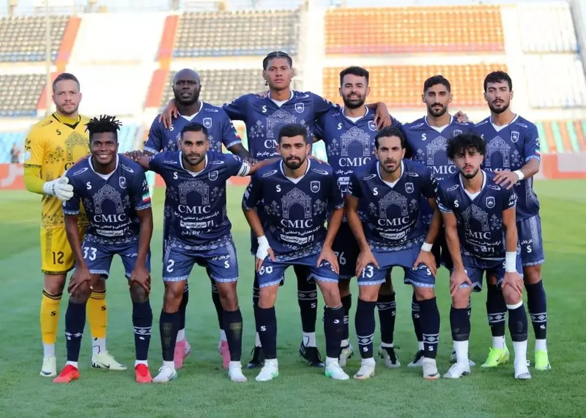 ترکیب چادرملو برابر پرسپولیس