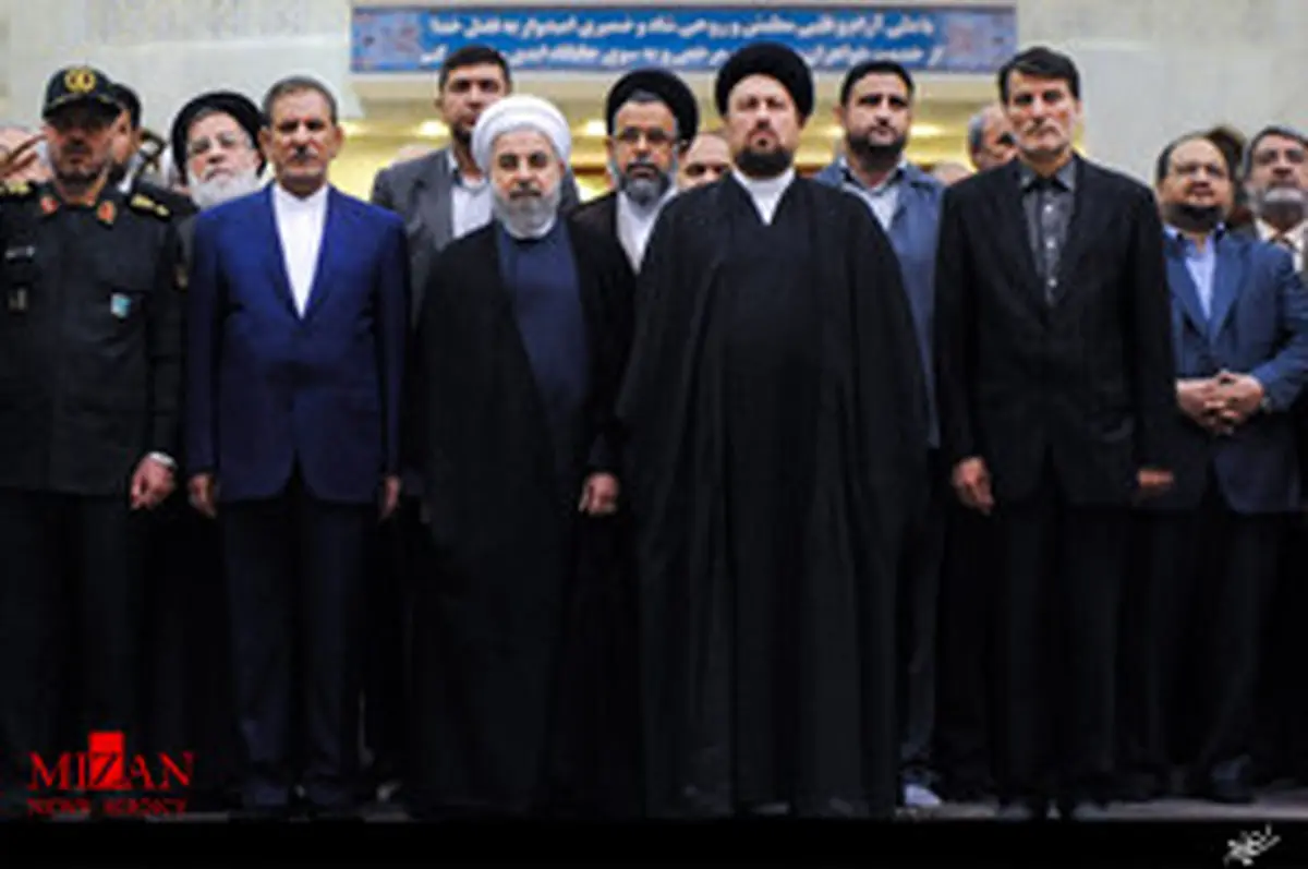 تجدید میثاق روحانی و اعضای هیئت دولت با آرمانهای امام(ره)