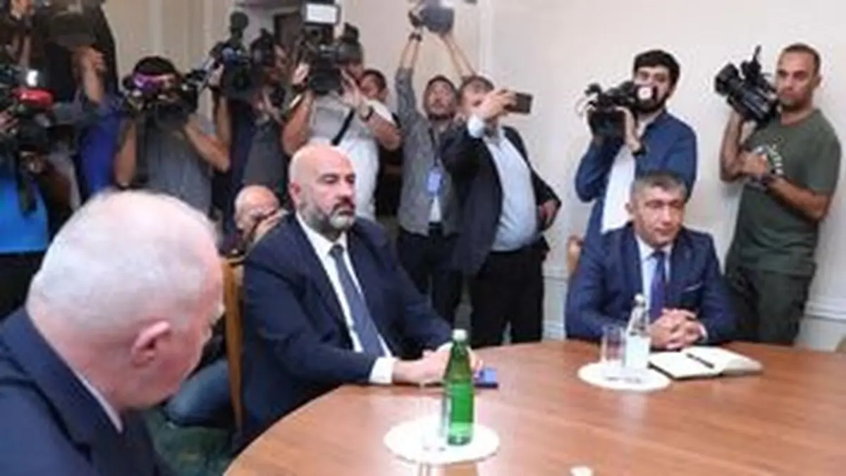 
نتیجه اولین دور مذاکرات قره باغ مشخص شد
